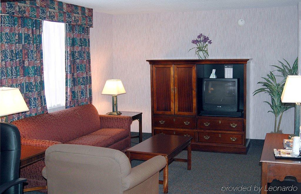 Best Western Tysons Westpark McLean Room photo